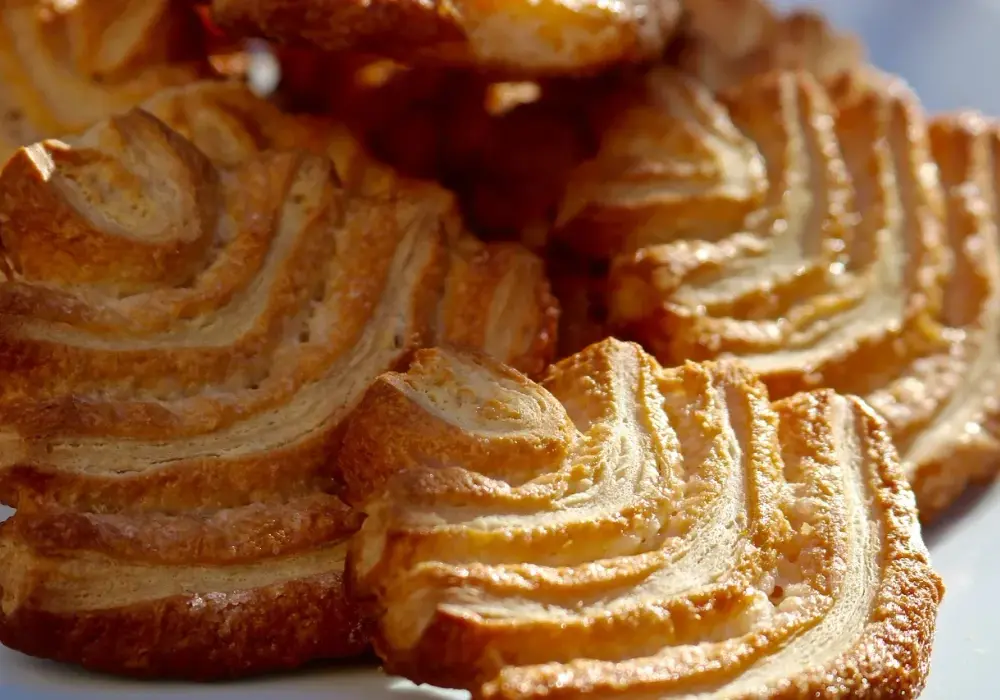 Ciasto francuskie kcal - Ile ma 100g i jak liczyć gotowy wypiek?