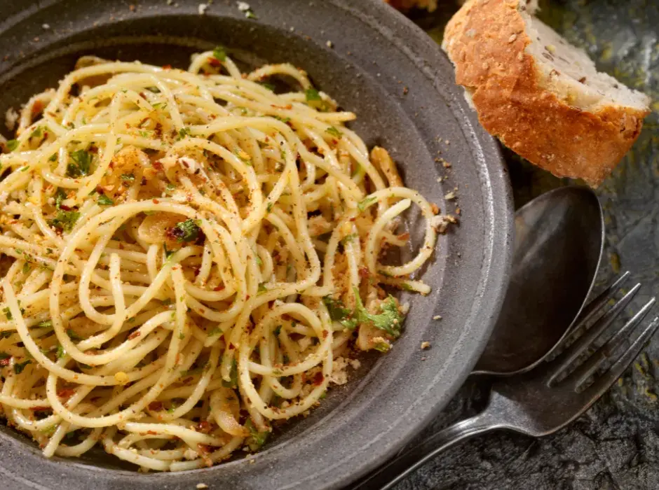Prosty przepis na spaghetti aioli, który zachwyci Twoje podniebienie