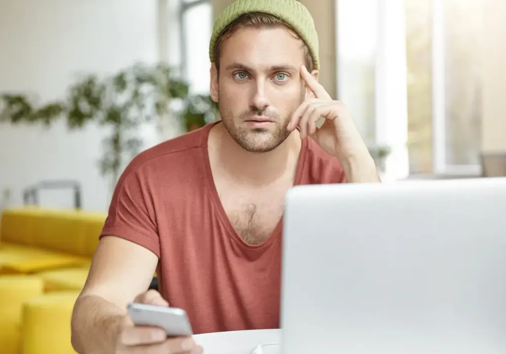 Jak czytać przeciwnika w grze online, gdy nie widzisz jego twarzy?