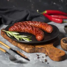 Ceny kiełbasy na grilla – porównaj najlepsze oferty i smaki