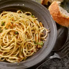 Prosty przepis na spaghetti aioli, który zachwyci Twoje podniebienie