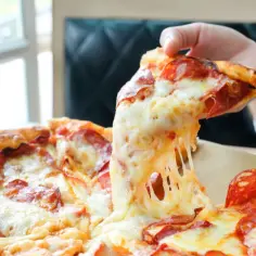 Czy pizza jest niezdrowa? Odkryj, jak wybrać zdrowe opcje
