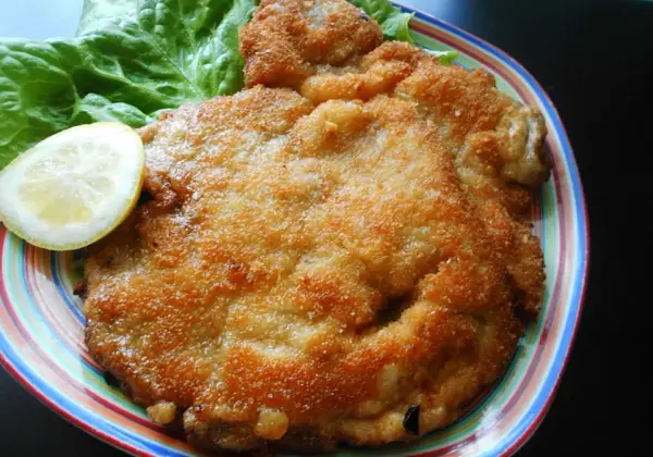 Schabowe w mleku - przepis na soczyste kotlety. Sprawdź!