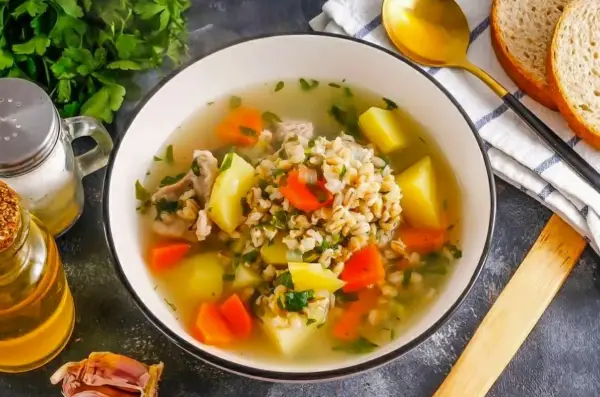 Jaka kasza do krupniku? Wybierz idealną i ugotuj perfekcyjnie!